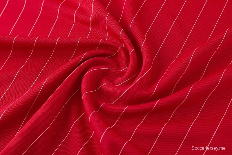 26/27  قميص مانشستر يونايتد الأحمر بأكمام قصيرة + شورت كرة قدم