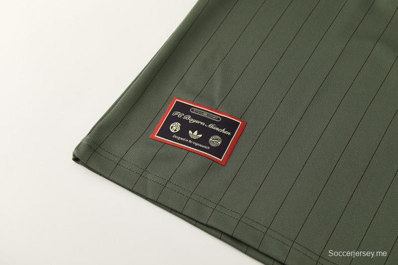 26/27 بايرن ميونيخ  فورست غرين  مخطط  أكمام قصيرة + شورت كرة قدم