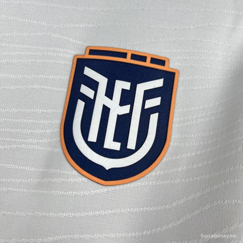 القميص الثالث لمنتخب الإكوادور للرجال في كأس العالم 2026