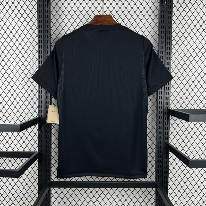 قميص النرويج للرجال في كأس العالم 2026 (قميص المباريات الخارجية)