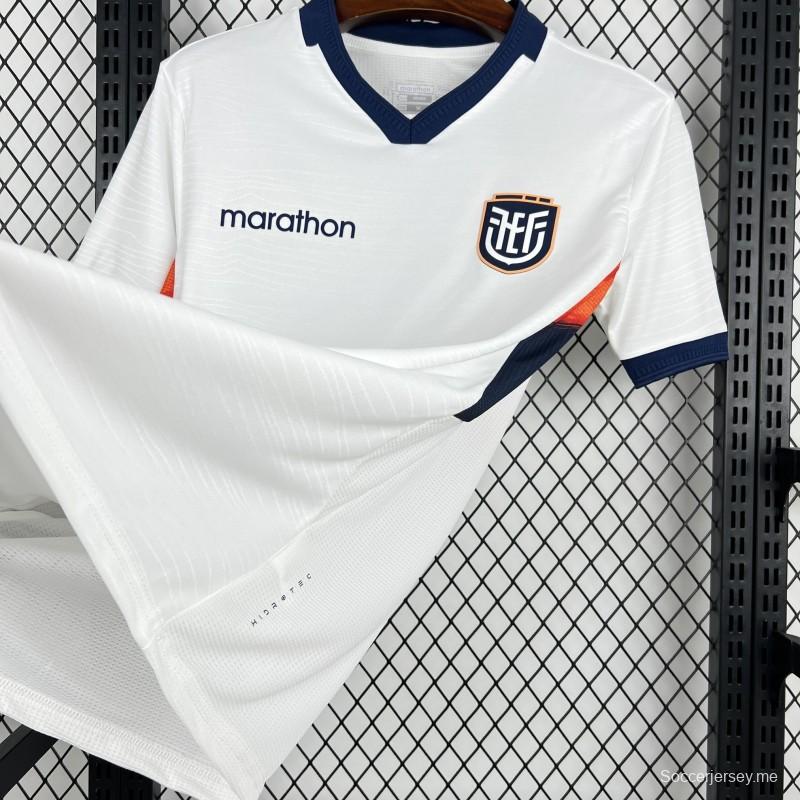 القميص الثالث لمنتخب الإكوادور للرجال في كأس العالم 2026