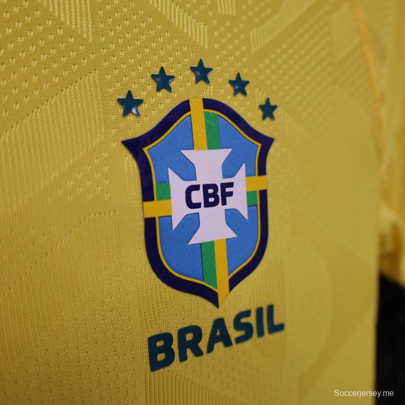 قميص اللاعبين النسائي 2026  البرازيل الأصفر مع الأخضر (القميص الرئيسي)