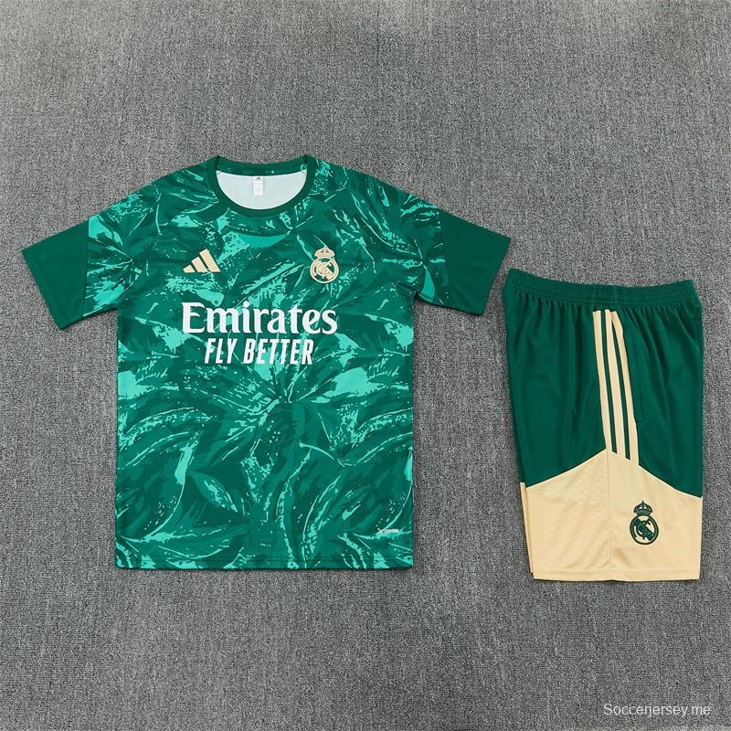 26/27 ريال مدريد - قميص أخضر بنقشة التمويه بأكمام قصيرة + شورت كرة قدم
