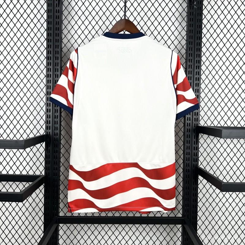 قميص المنتخب الأمريكي للمباريات على أرضه في كأس العالم 2026