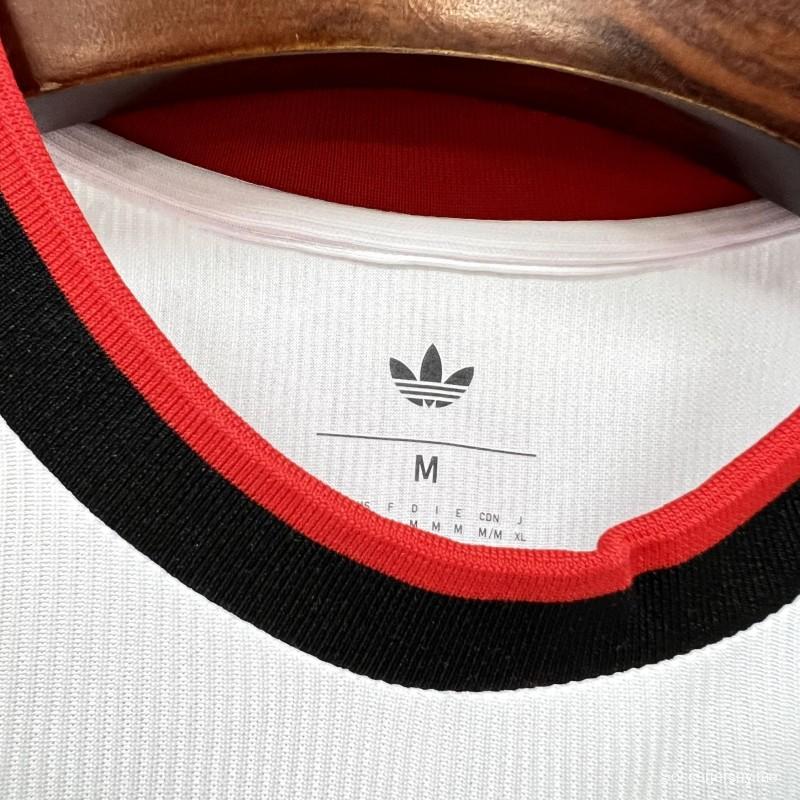 قميص بنفيكا الخاص لموسم 2025/26