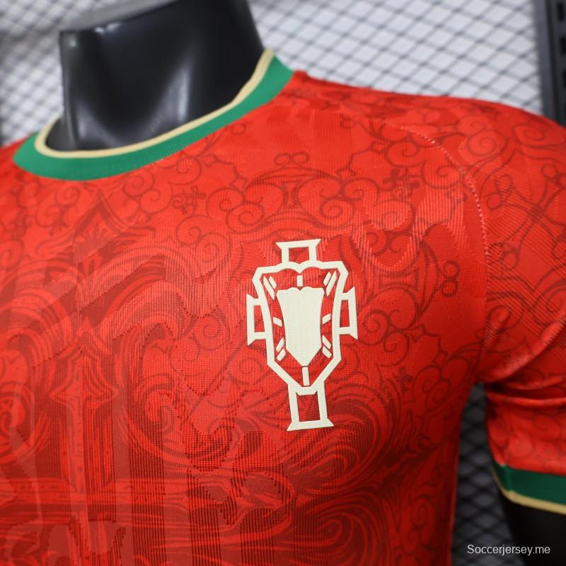 قميص المنتخب البرتغالي الأحمر الخاص باللاعبين، الإصدار 2026