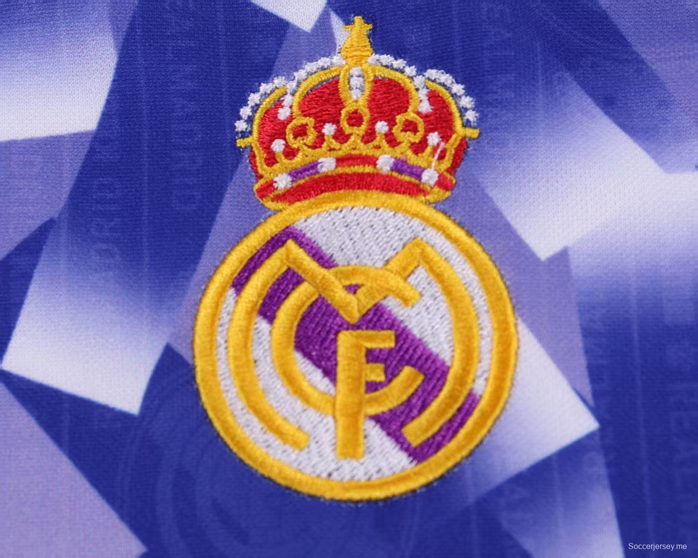 قميص ريال مدريد الثالث للأطفال طراز 96/97