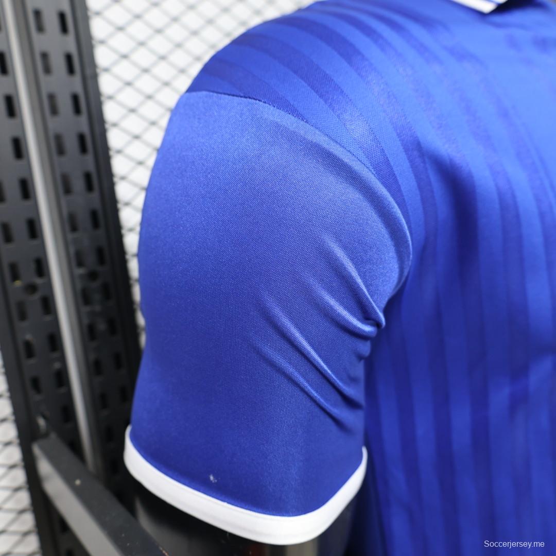 قميص اللاعب الإصدار 2026 البرازيل × جوردان براند باللون الأزرق الملكي، إصدار خاص