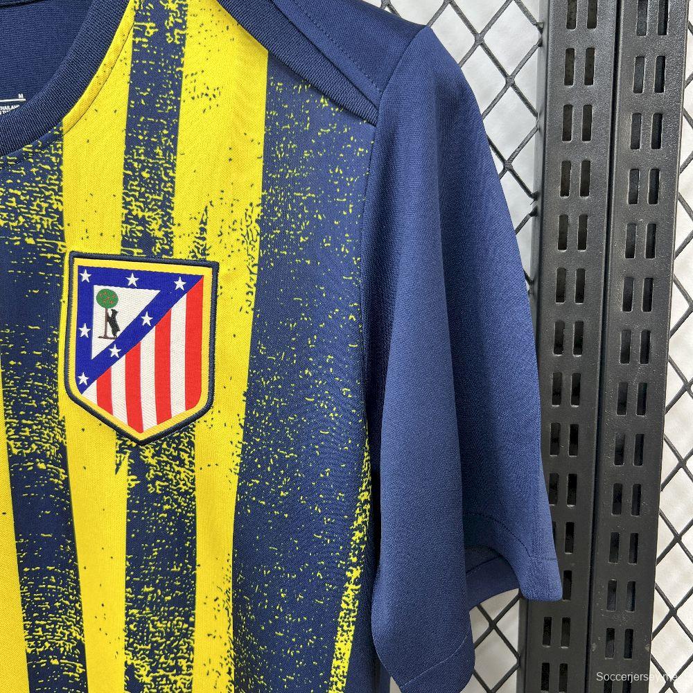2025/26 قميص أتليتكو مدريد للرجال قبل المباراة