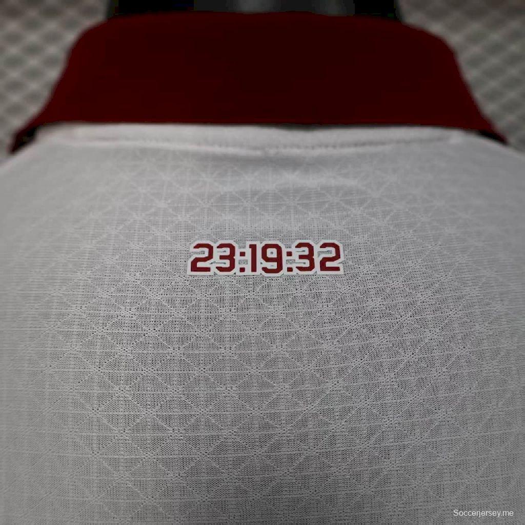 2025/26 نسخة اللاعب 2025/26 قميص غلطة سراي التركي للرجال خارج الديار