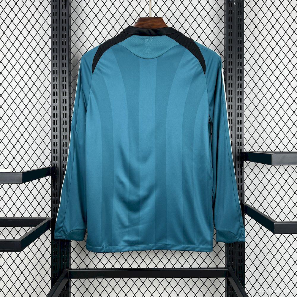 قميص ليفربول الثالث ذو الأكمام الطويلة من موسم 2008/09