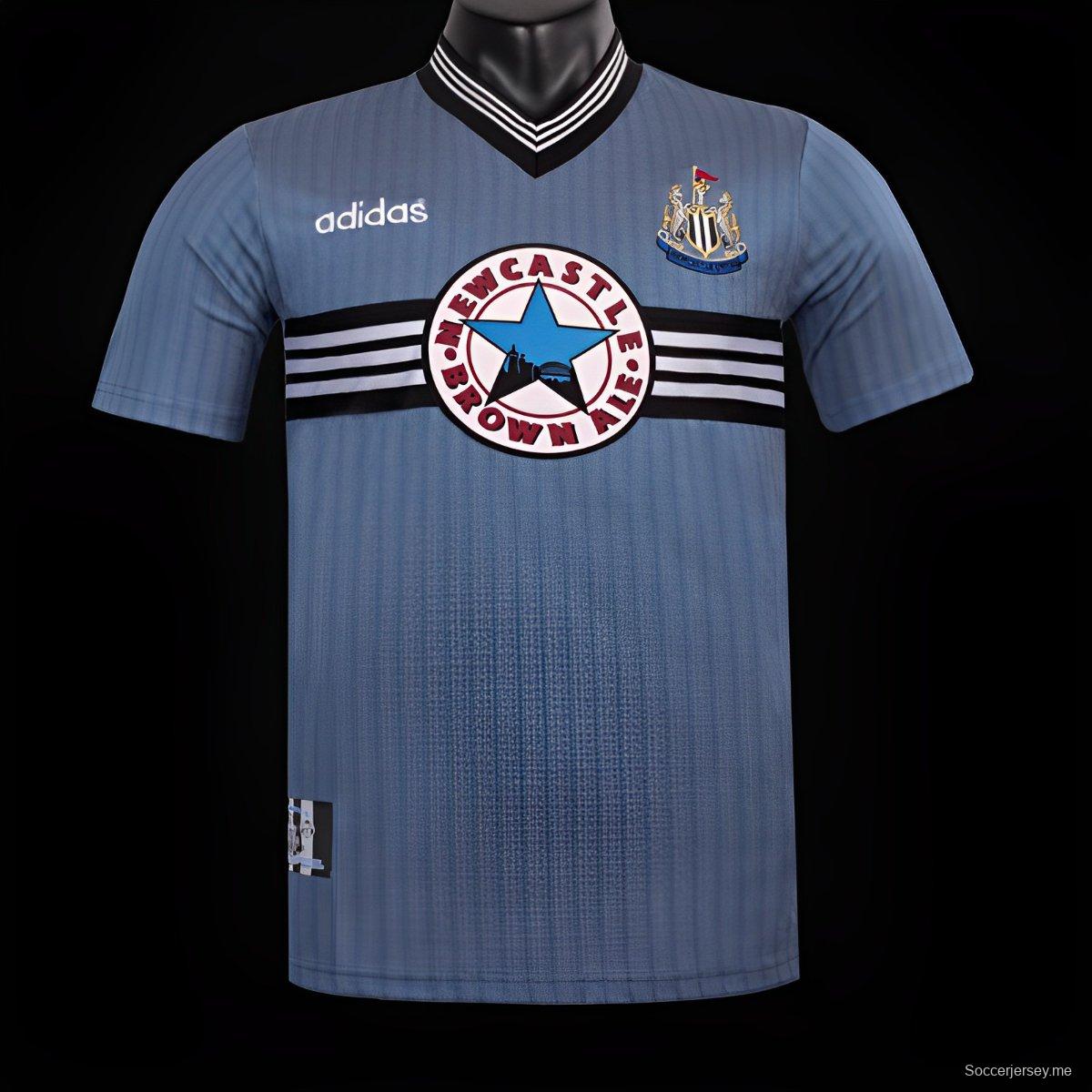 قميص ريترو 95/96 نيوكاسل يونايتد Away رمادي اللون

