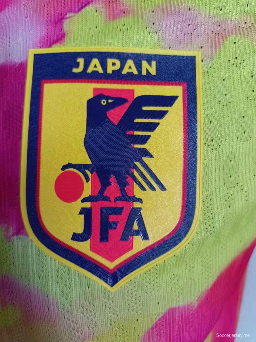 إصدار اللاعب 24/25 قميص بأكمام طويلة أكمام طويلة برتقالي اللون لريال مدريد
