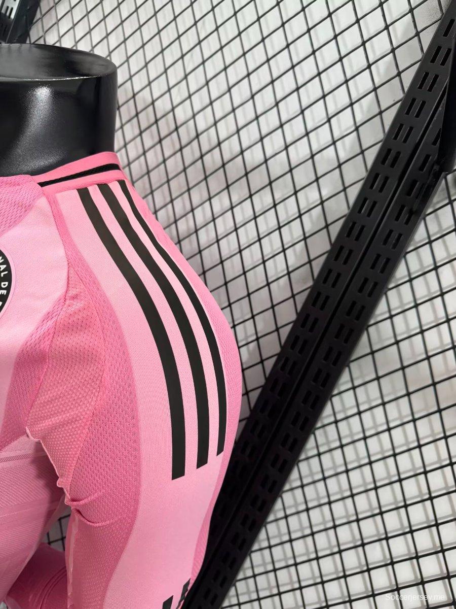 نسخة اللاعب 25/26 قميص بأكمام طويلة وردي اللون وردي اللون