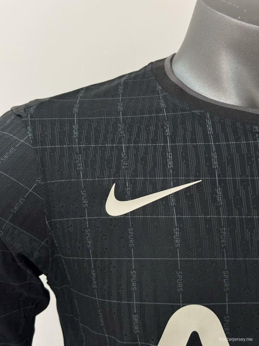 إصدار اللاعب 25/26 قميص توتنهام هوتسبير توتنهام هوتسبير بأكمام طويلة كحلي اللون