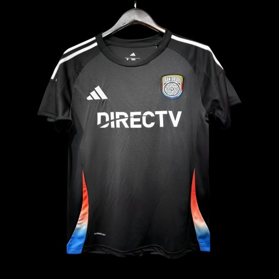 25/26 قميص سانتياغو واندرارز خارج الديار أسود اللون