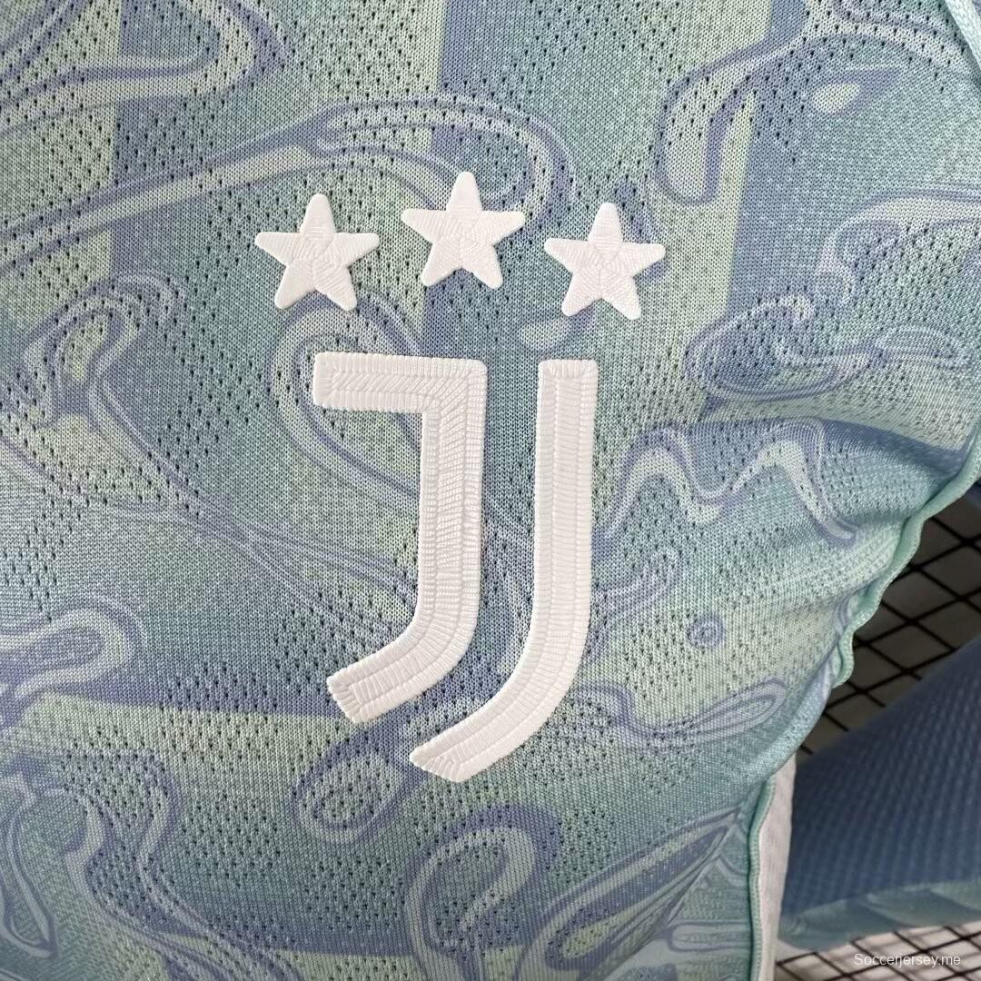 نسخة اللاعب 25/26 قميص يوفنتوس ذهاباً وإياباً أزرق بأكمام طويلة