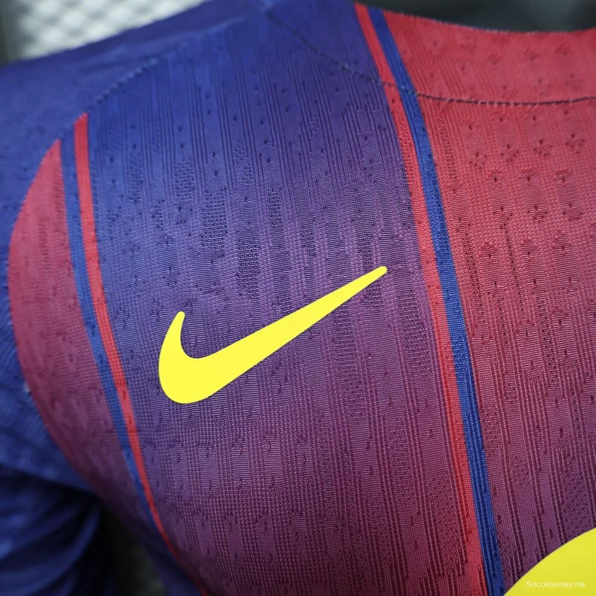 نسخة اللاعب 25/26 قميص بأكمام طويلة الأكمام من برشلونة