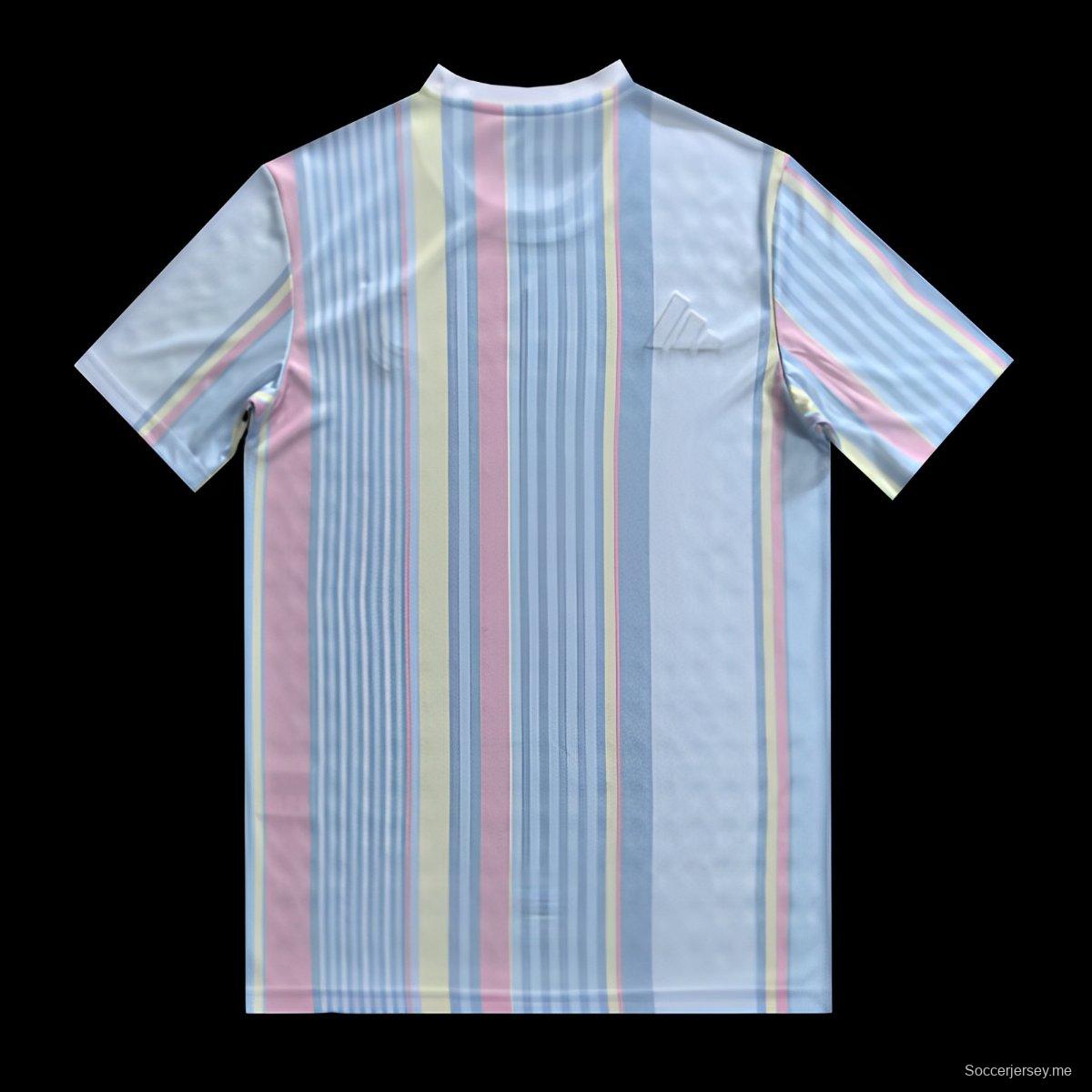 25/26 يوفنتوس قميص أبيض بخطوط قوس قزح أبيض مع خطوط قوس قزح