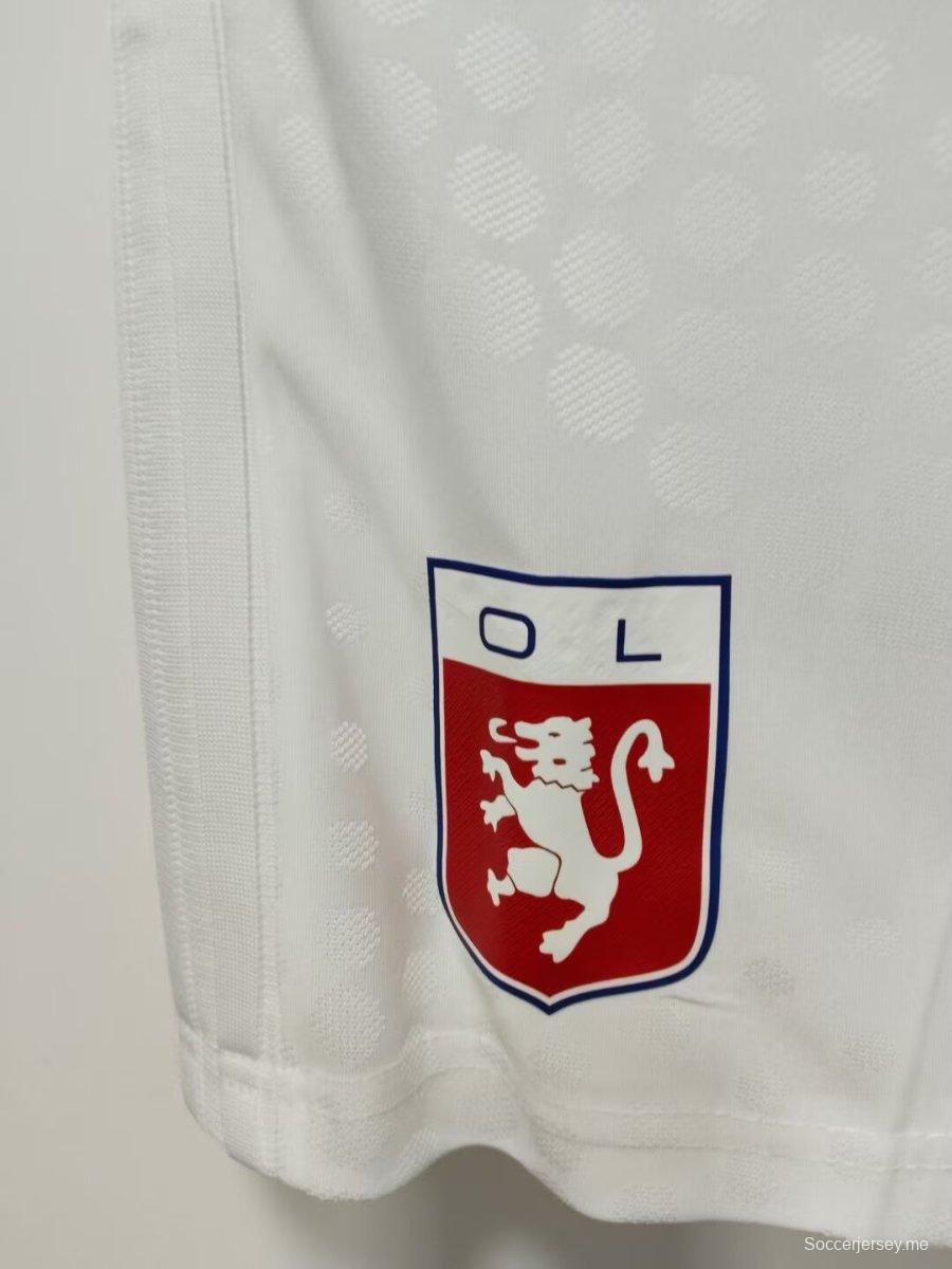 نسخة اللاعب 25/26 شورت أولمبيك ليون 25/26 أولمبيك ليون