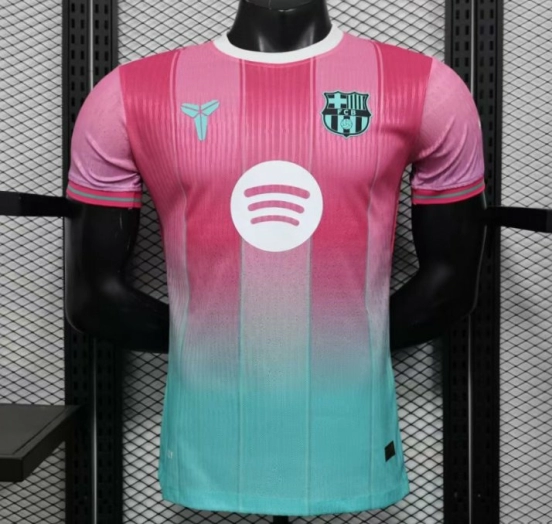 إصدار اللاعب 25/26 قميص نادي برشلونة باللون الوردي مع قميص متدرج اللون