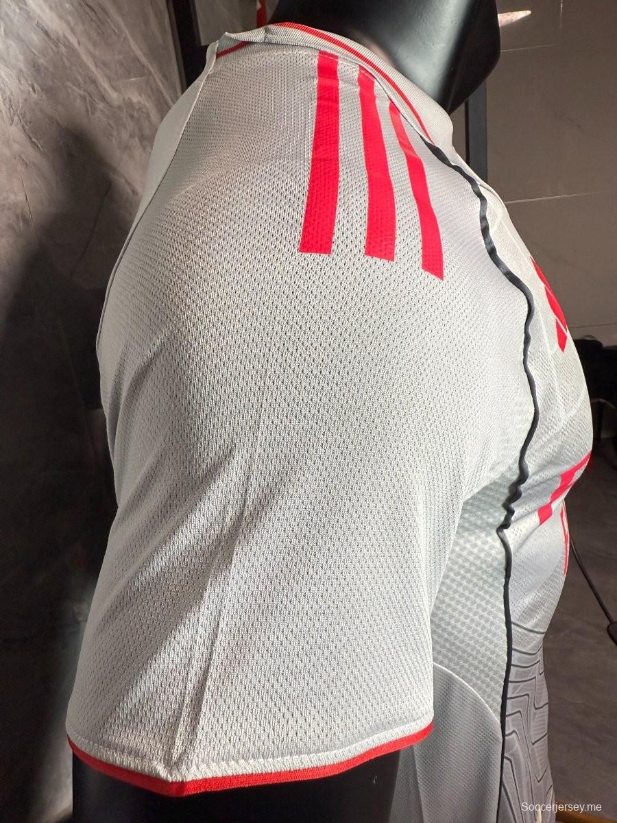 نسخة اللاعب 25/26 قميص أولمبيك ليون/ليون خارج الديار لأولمبيك ليون