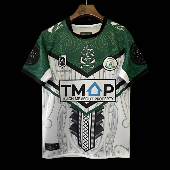 2026 قميص 2026 NRL ماوري أول ستارز أبيض بنقشة فن الماوري الأخضر