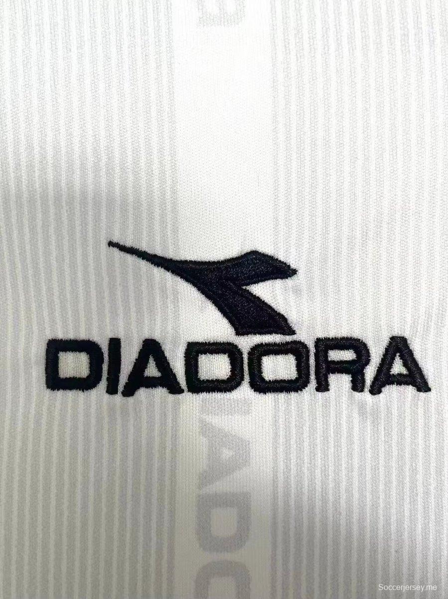 قميص ريترو 98/99 روما ذهاباً وإياباً أبيض طويل الأكمام