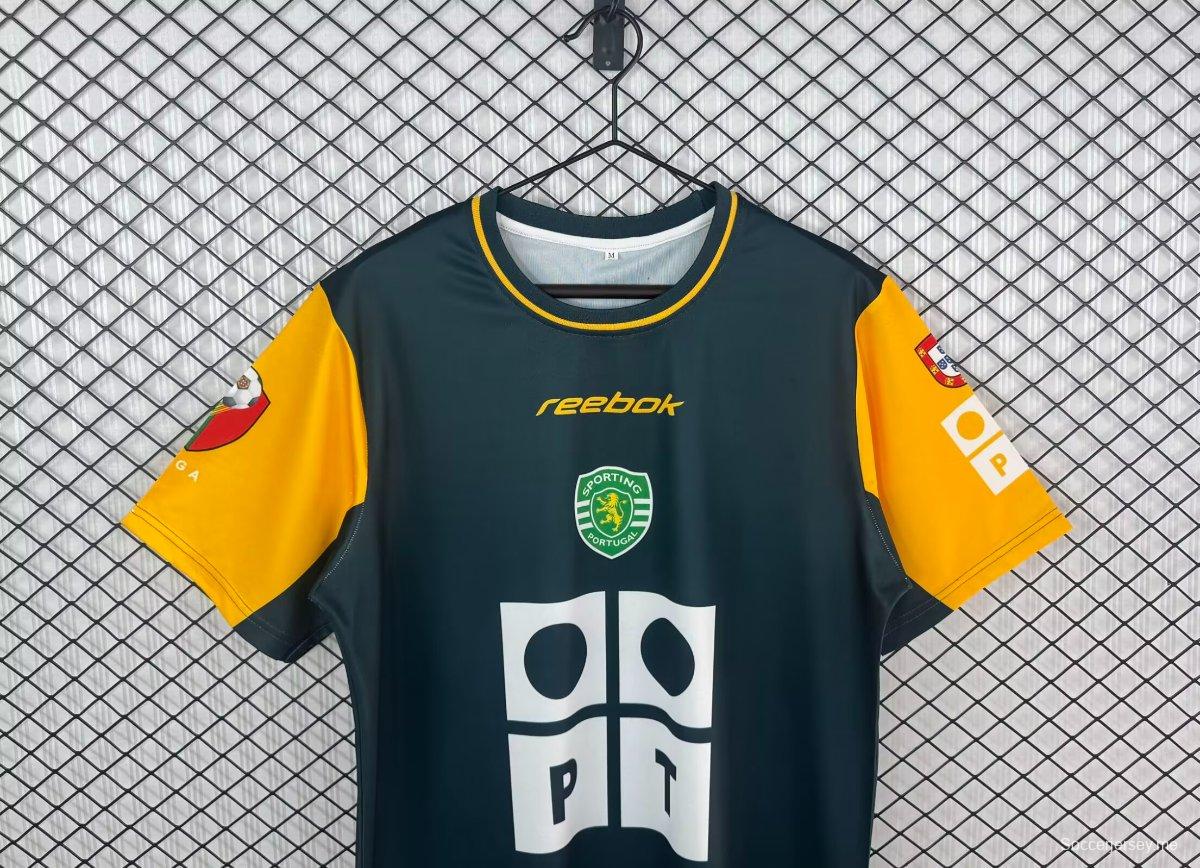 قميص التدريب لسبورتينج لشبونة البرتغالي كريستيانو رونالدو 02/03 ريترو