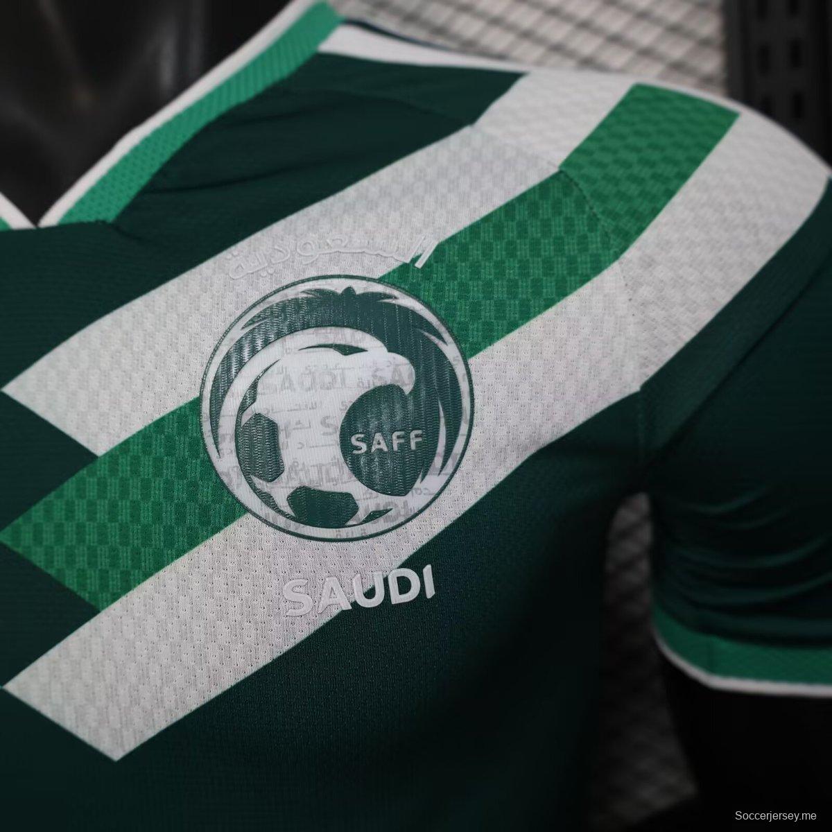 إصدار اللاعب 2026 قميص المملكة العربية السعودية الأخضر قبل المباراة 2026