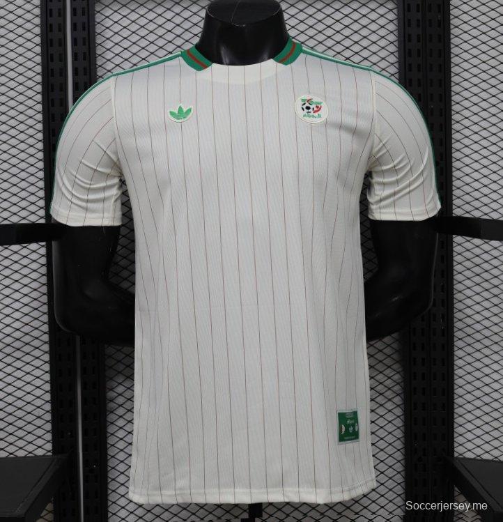2026 نسخة اللاعب الجزائر قميص أبيض مع خطوط خضراء
