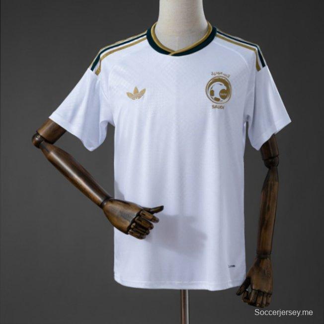 قميص المنتخب السعودي للعب خارج أرضه لعام 2026