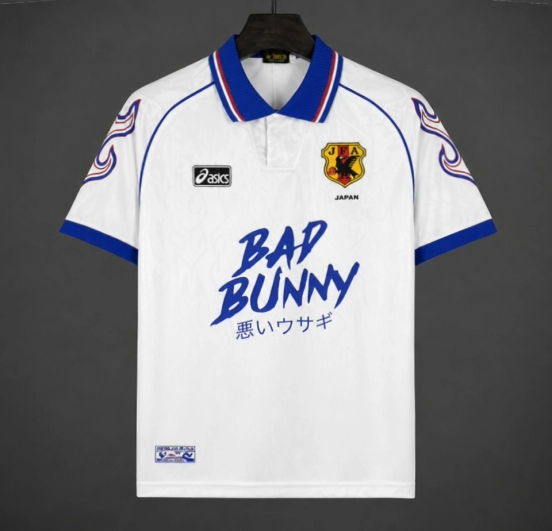 1998/99 قميص ياباني قديم 1998/99 خارج اليابان X BAD BUNNY